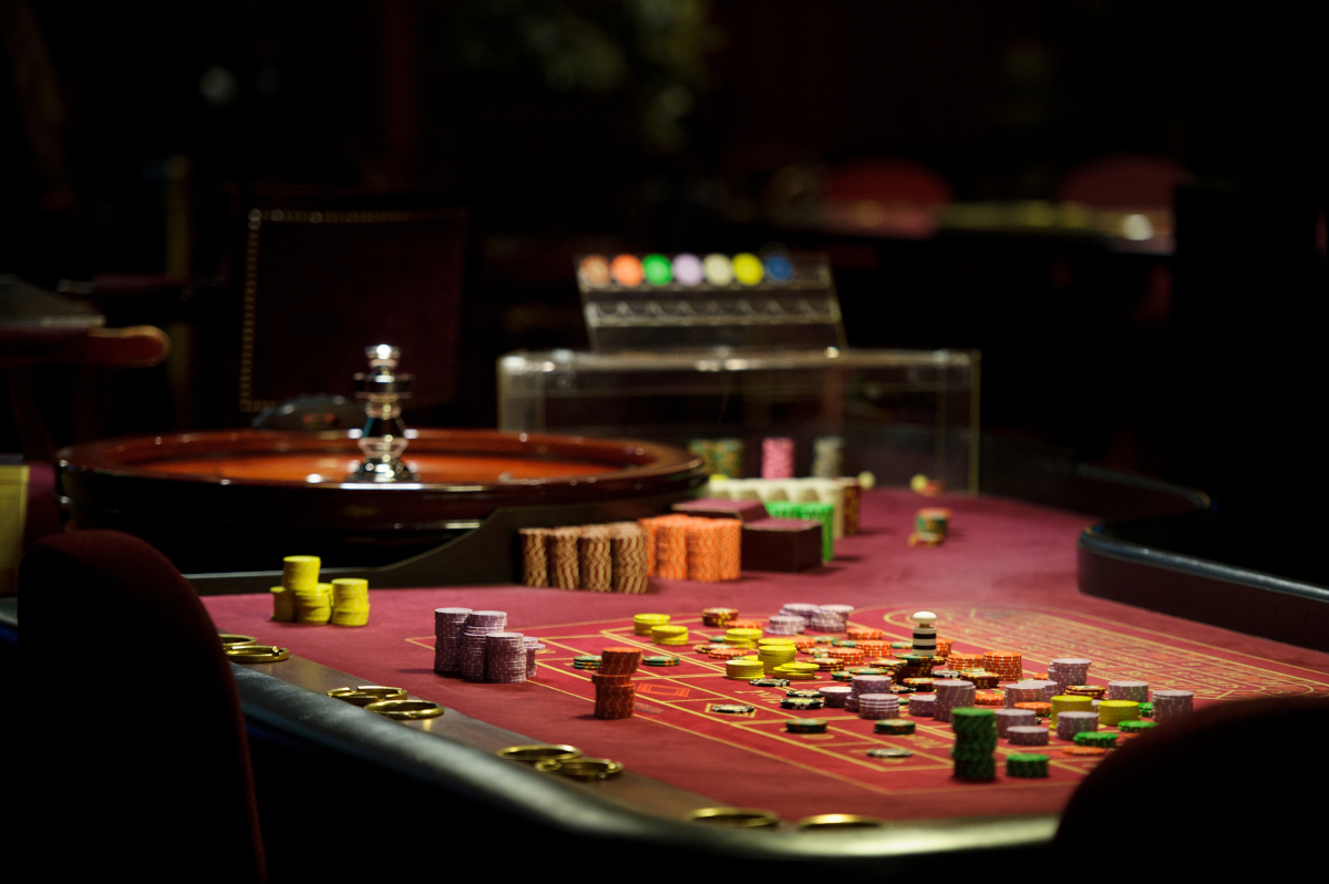 Plongée dans l&rsquo;histoire fascinante du casino la Riviera